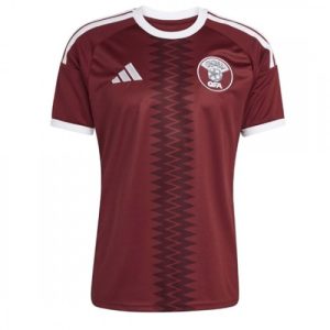 Katar domáci futbalový dres MS 2026 pánsky krátky rukáv
