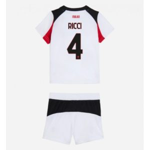 lacne dětský futbalové dres ac milan samuele ricci #4 2025 26 preč kompletLacne Dětský Futbalové dres AC Milan Samuele Ricci #4 2025-26 Preč Komplet