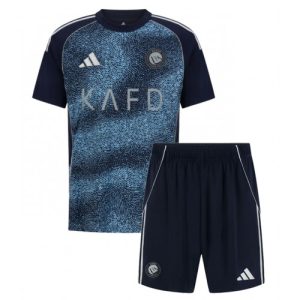 lacne dětský futbalové dres al nassr 2025 26 preč kompletLacne Dětský Futbalové dres Al-Nassr 2025-26 Preč Komplet