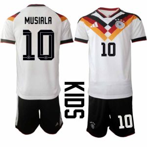 Nemecko Domáci Futbalový Komplet MS 2026 – Jamal Musiala #10 Detský Dres + Šortky