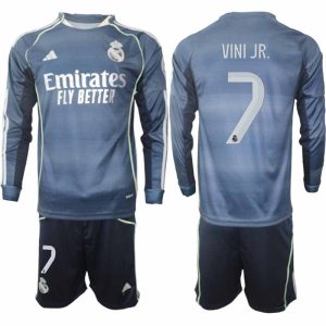 Real Madrid 2025/26 Vonkajší Pánsky Futbalový Set Vinicius Junior #7 – Dlhý Rukáv + Šortky
